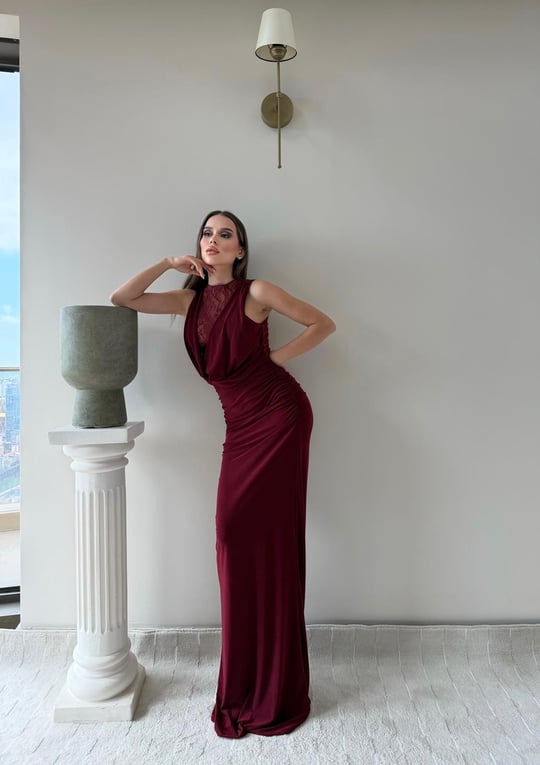 Degaje Yaka Dantel Detay Sıfır Kol Uzun Sandy Elbise Bordo 2089