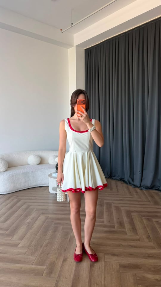 Kare Yaka Şortlu Biye Detay Elbise 2398