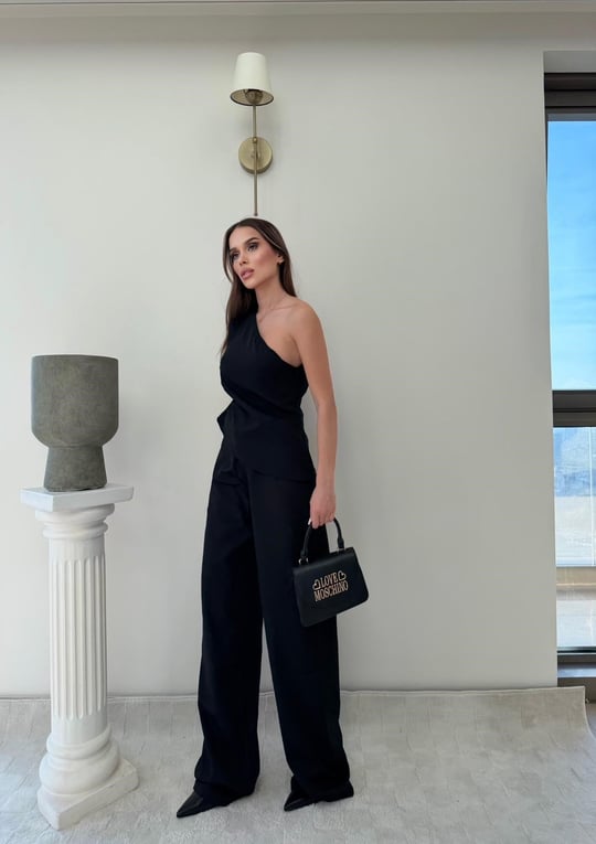 Tek Omuz Bel Drape Detay Bluz Ve Pantolonlu Crep İkili Takım Siyah 2076