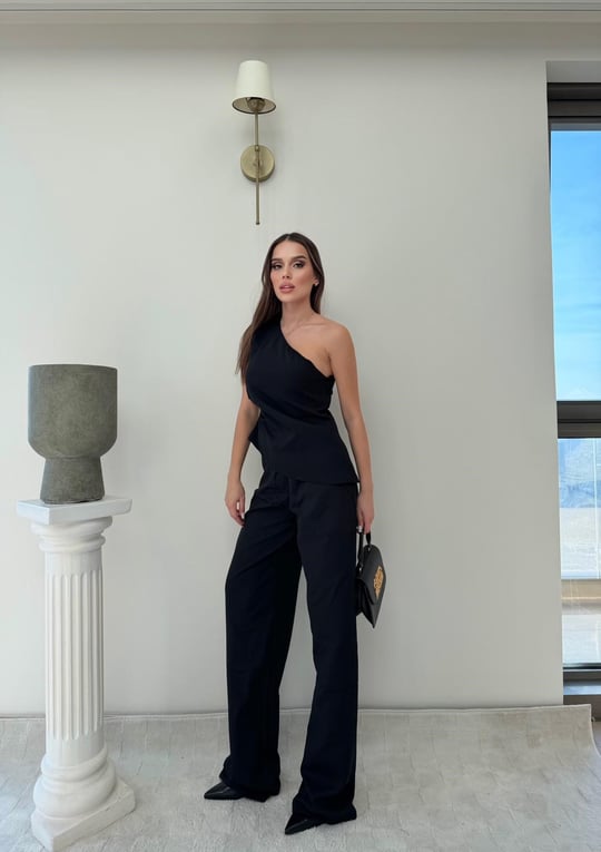 Tek Omuz Bel Drape Detay Bluz Ve Pantolonlu Crep İkili Takım Siyah 2076