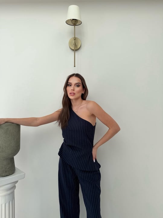 Tek Omuz Bel Drape Detay Bluz Ve Pantolonlu Crep İkili Takım Lacivert 2076