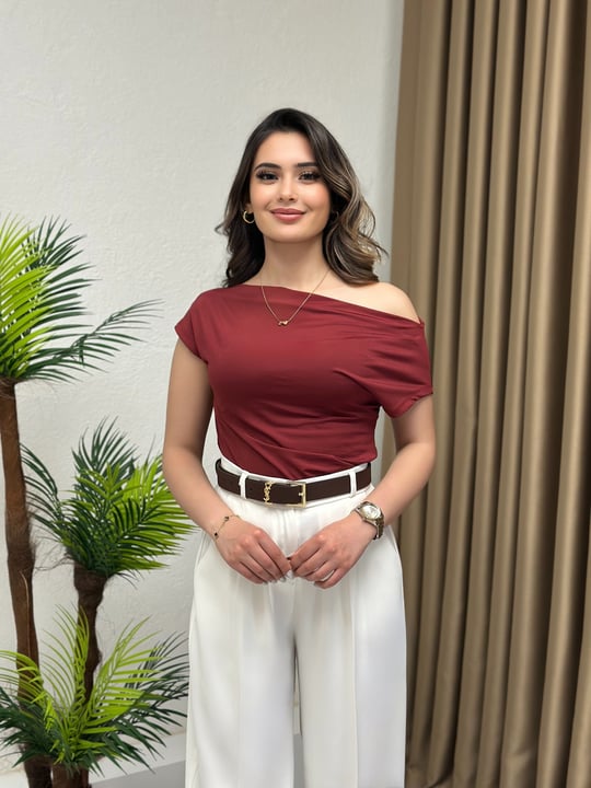 Sandy Kumaş Kayık Yaka Drapeli Bluz Soft Bordo