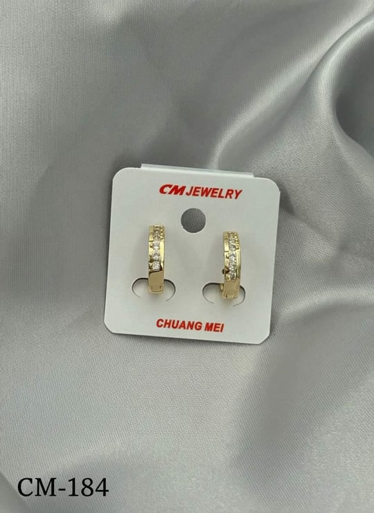 CM Küpe // CM-184.CM-184