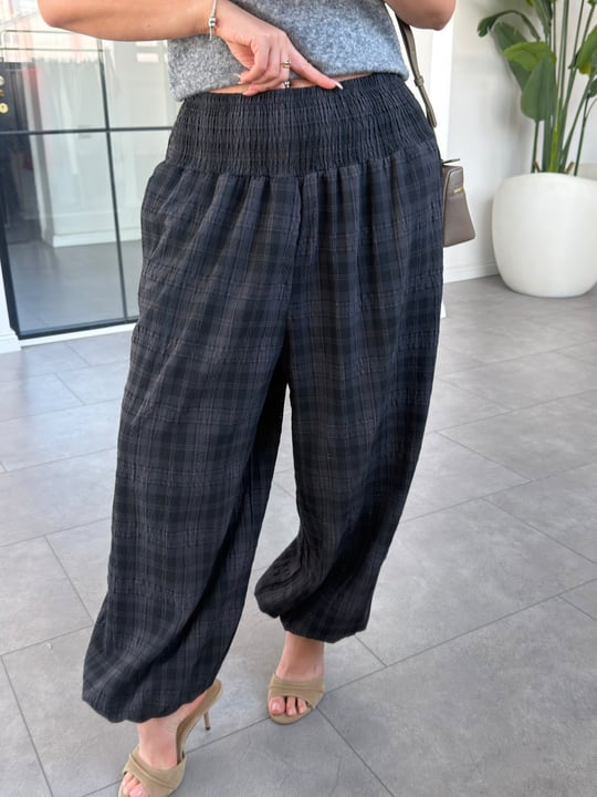 Beli Lastikli Ekose Pantolon 8762