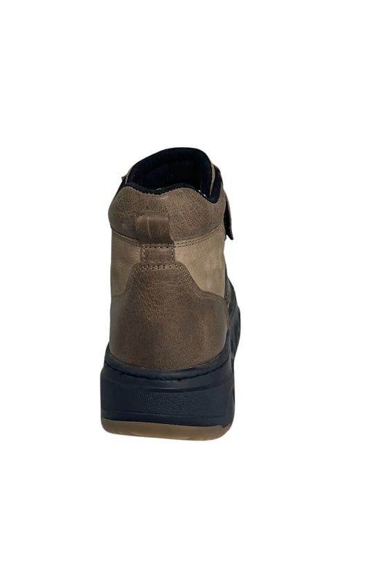 Unisex Bebek Botu – Vizon-Kahve Hakiki Deri, Anatomik Taban, tek cırt cırt bant, koyu kahve burun/topuk paneli, üç çizgili (adidas tarzı) desen, siyah taban (21-25 Numara)şenler bebe world kids Ortopedik Çocuk Ayakkabısı