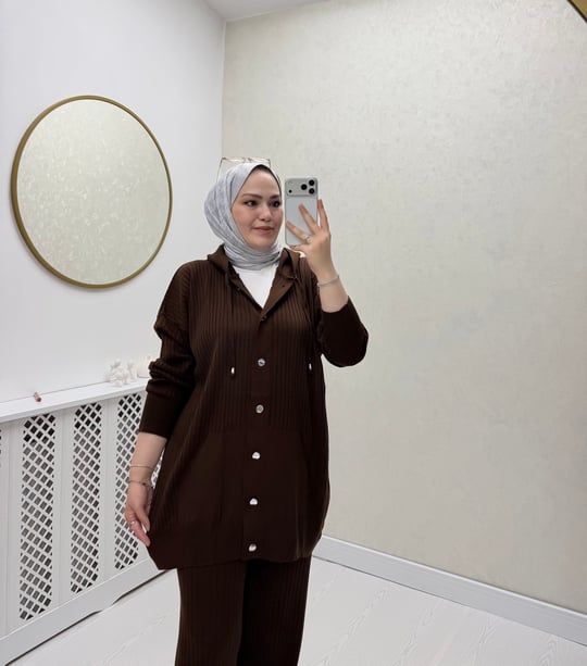 Oub Düğmeli Fitilli Triko Takım Kahve