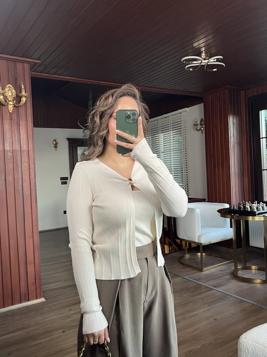 Ekru Gold Halka Detaylı Fitilli Hırka ve Atlet İkili Takım