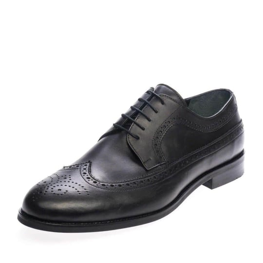 NR1958 siyah anilin deri büyük numara erkek klasik ayakkabının önden görünümü, wingtip burun ve brogue işçiliği