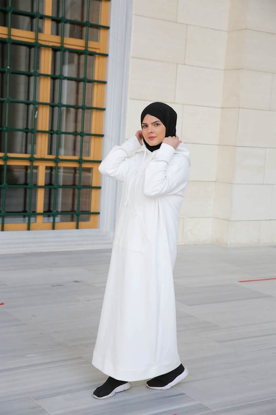 ROBE SPORT CHIC BLANCHE DILEK YAMAKOGLU