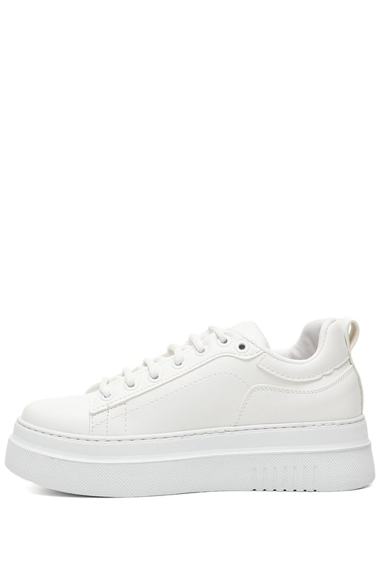 Beyaz Gön Yuvarlak Burun Dolgu Taban Bağcıklı Kadın Sneaker 35553