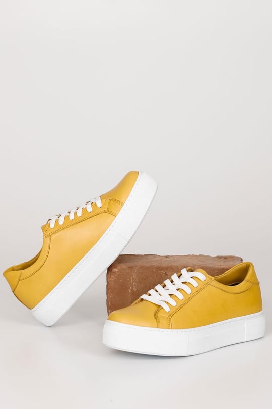Gön Hakiki Deri Yuvarlak Burun Dolgu Taban Bağcıklı Kadın Sneaker 24240