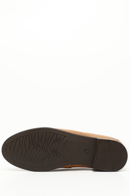 Gon Genuine Leather Round Toe Flat Bottom Buckled Women's Flats 24162