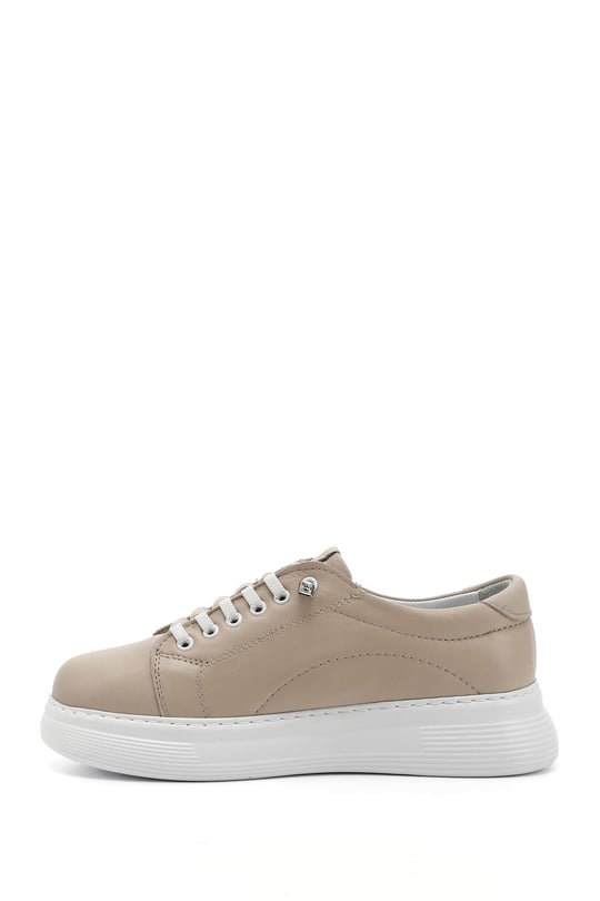 Kadın Bej Lastik Bağcıklı Comfort Dolgu Taban Hakiki Deri Sneaker