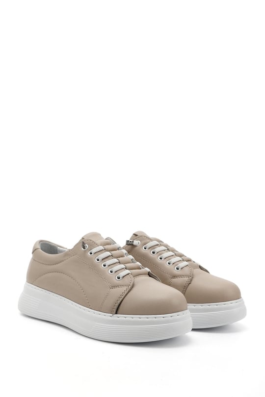 Kadın Bej Lastik Bağcıklı Comfort Dolgu Taban Hakiki Deri Sneaker