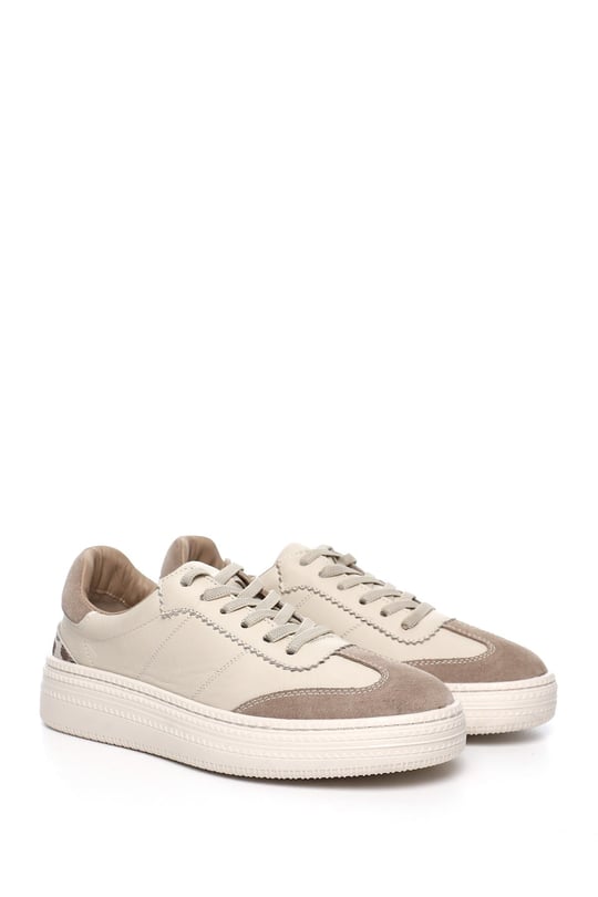Kadın Bej Lastik Bağcıklı Dolgu Taban Hakiki Deri Sneaker