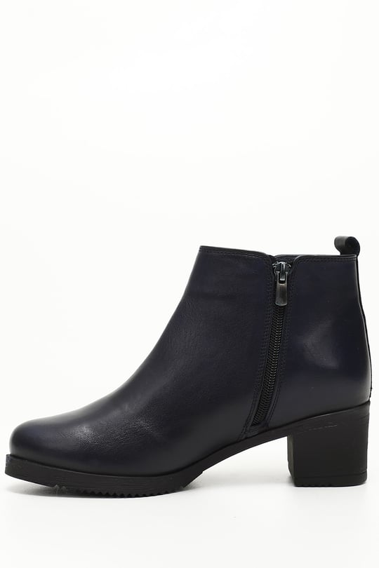Gon Genuine Leather Round Toe Heeled Rubber Sole Zipper Women's Casual Boots  51460