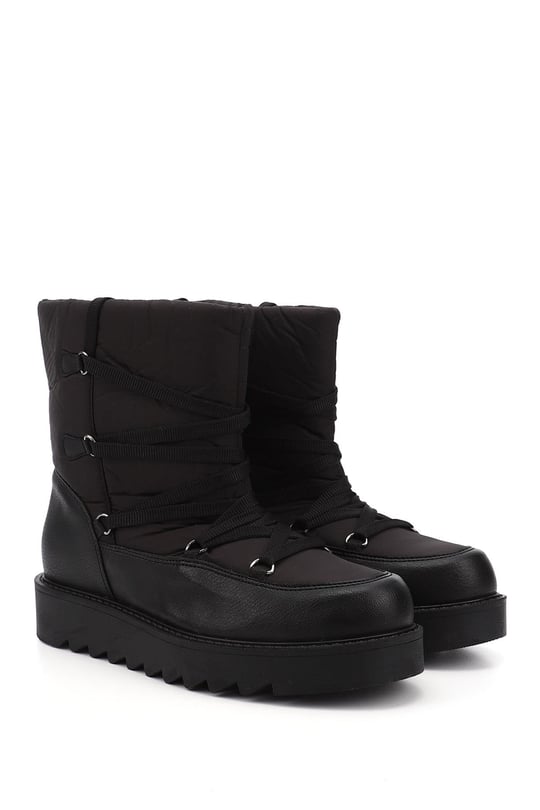 Women's Black Lace-Up Thick Sole Comfort Snow Boots