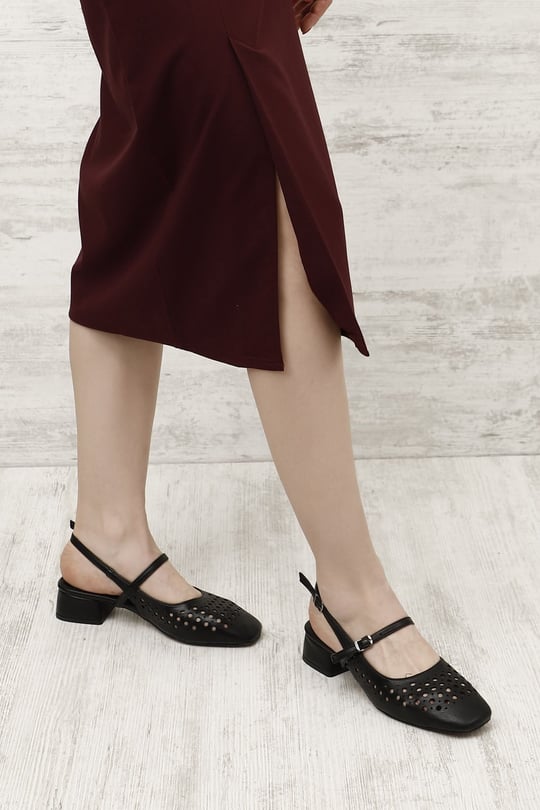 Women's Black Low Heeled Slingback Shoes