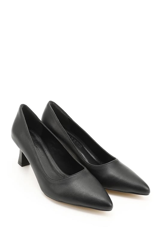 Kadın Siyah Sivri Burun Kadeh Ökçe Stiletto