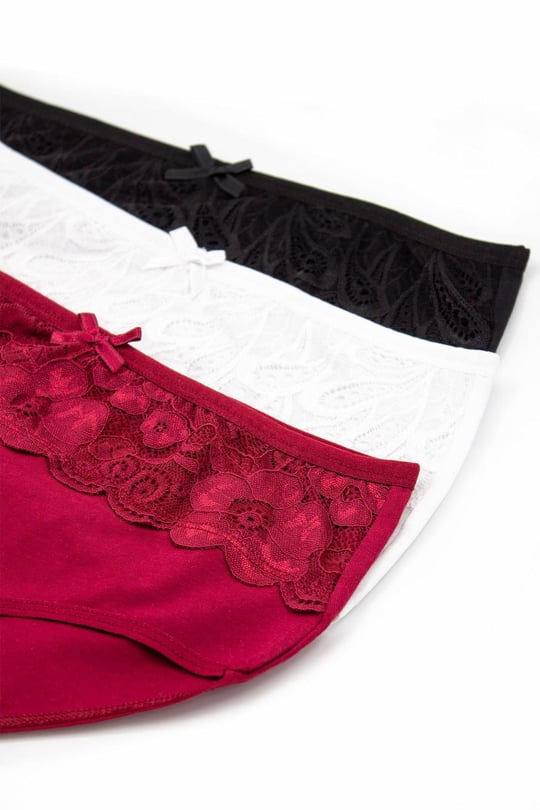 Oq külotlarda rus jinsi