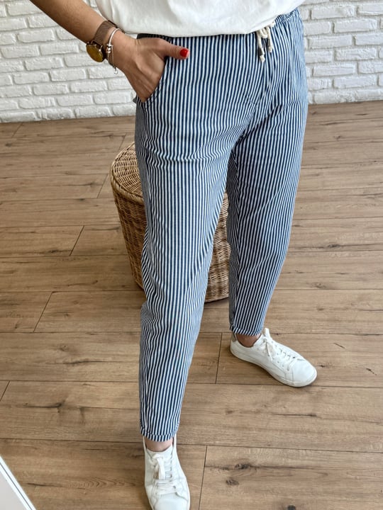 1046 ÇİZGİLİ PANTOLON LACİVERT 1046 ÇİZGİLİ PANTOLON LACİVERT