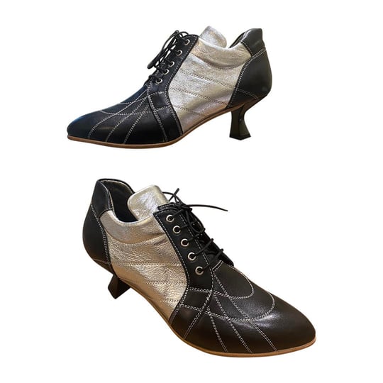 beste cercis el yapımı siyah deri sivri burun tasarım ayakkabı.beste cercis  handmede leather black shoe.handmade shoe.hakiki deri tasarım siyah deri  ayakkabı
