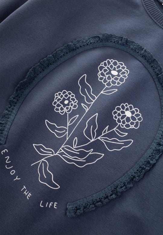 Sweatshirt brodé hotsell