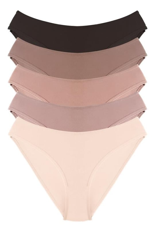 Sohilda bodibilding bilan shugullanadigan ayollar pornosi