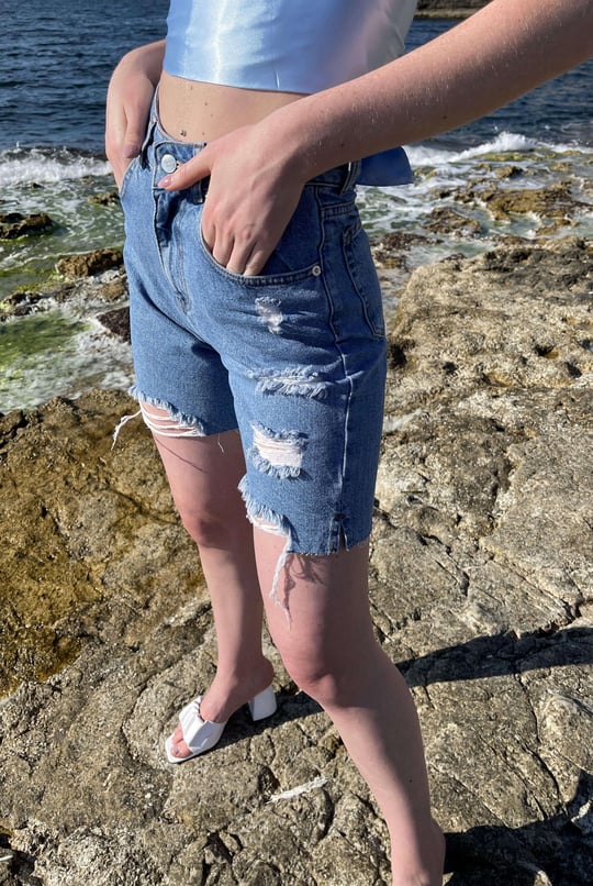 Ripped jeans shorts women's deals