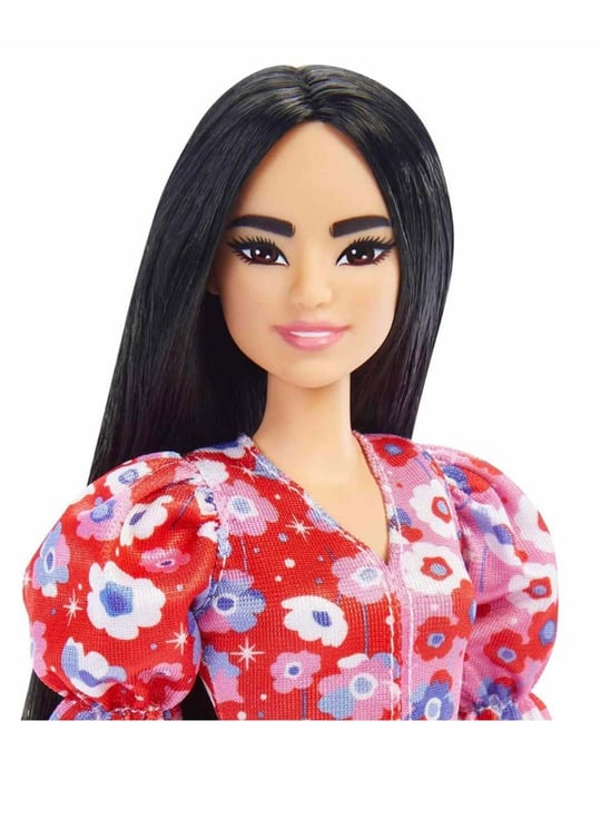Barbie ve Ken Fashionistas Serisi HBV11 - Kaptan Oyuncak