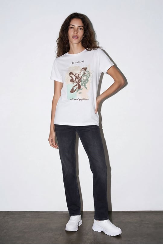 T-SHIRT