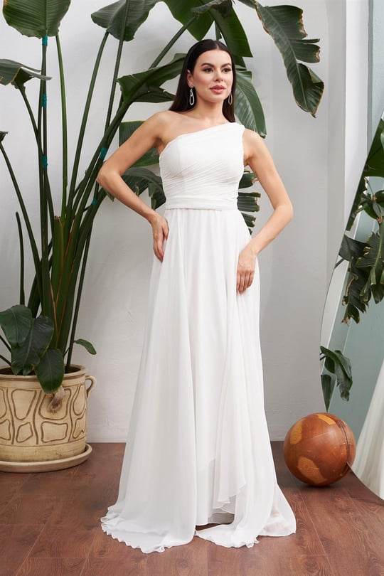 Dış Çekim Elbisesi 2024 - Beyaz Elbiseler - Carmen Abiye