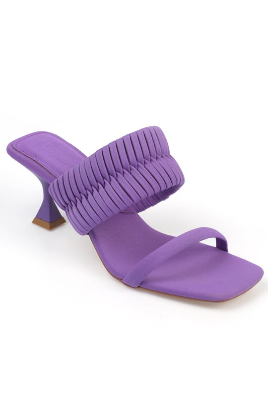 Capone Blunt Toe Spike Braid Band Hourglass Mid Heel Matt Satin
