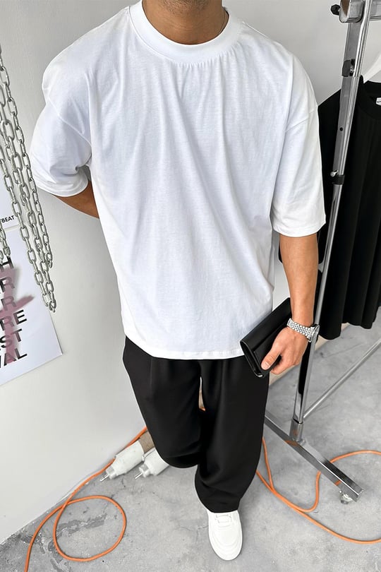 Optik Beyaz Cozy Basic Oversize Tişört