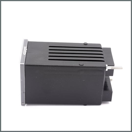 Frer T.K.A.K. Rölesi (A,AC Tipi) (Pano Tipi) 230VAC / 30mA--30A / 48x48mm.  ve Fiyatları | NOVSEN