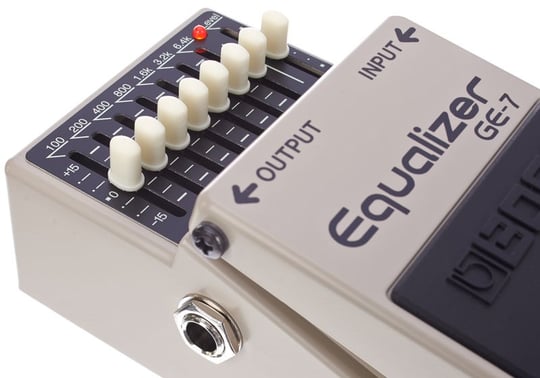 BOSS GE-7 7-BAND EQ Grafik Equalizer Efekt Pedalı