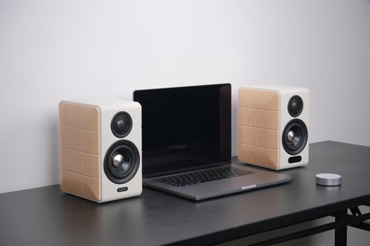 EDIFIER S880DB MKII ホワイト 楽天市場】EDIFIER S880DB MKII アクティブ Hi-Fi スピーカー