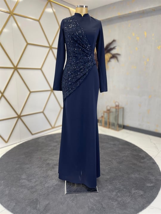 Evening gown shop with collar