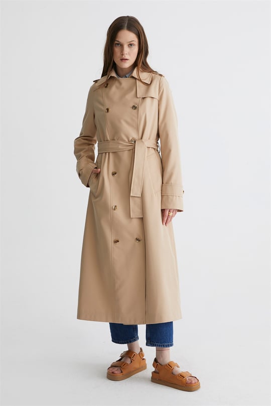 Camel Timeless Gabardine Trench Coat | Suud Collection