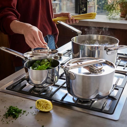 Joseph Joseph Space 3 Katmanlı Paslanmaz Çelik 9 Parça Tencere Seti