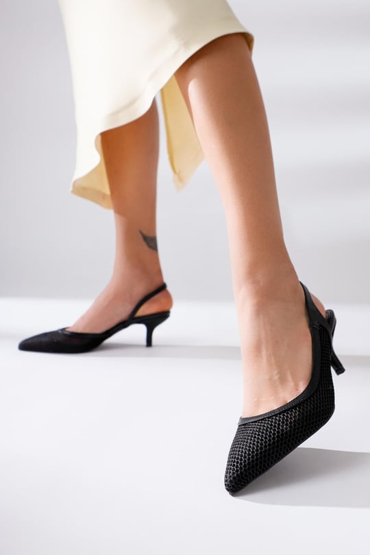 Kelley Siyah Sivri Burunlu Fileli Alçak Topuklu Ayakkabı | Limoya.com ile  Modayı Keşfet!