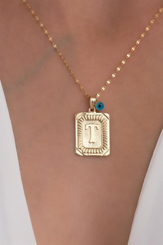 Letter t 2025 necklace gold