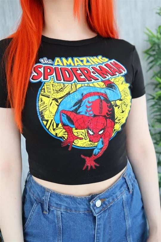 Siyah The Amazing Spiderman Karakter Crop Yarım Kadın T-shirt Bluz - GOFEEL