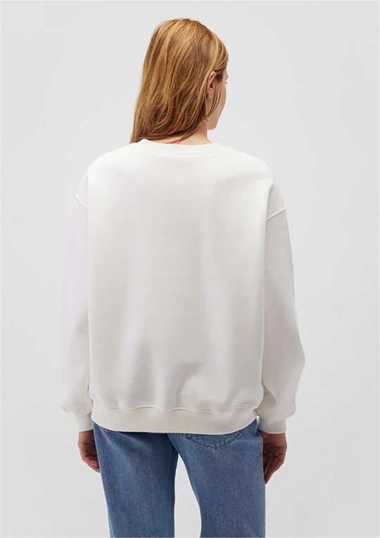 Mavi M1610198-70057 Kırık Beyaz Kadın Oversize O Yaka Basic Sweatshirt