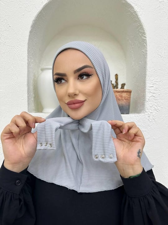 Hazır Şal Piliseli Pamuklu Model Çıtçıtlı Hijab Bone Pratik Eşarp Şal Gümüş