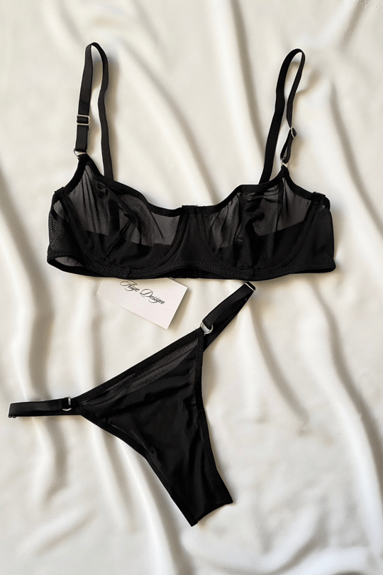 Black silk-bra - Depop