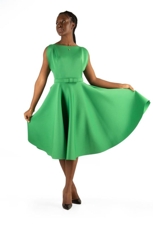 Wholesale Women Grass Green Boat Neck Sleeveless Flare Scuba Dress