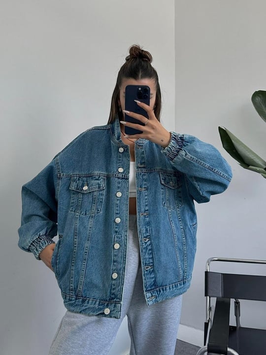 Women denim jacket wholesale Blue color Wholesale Jacket