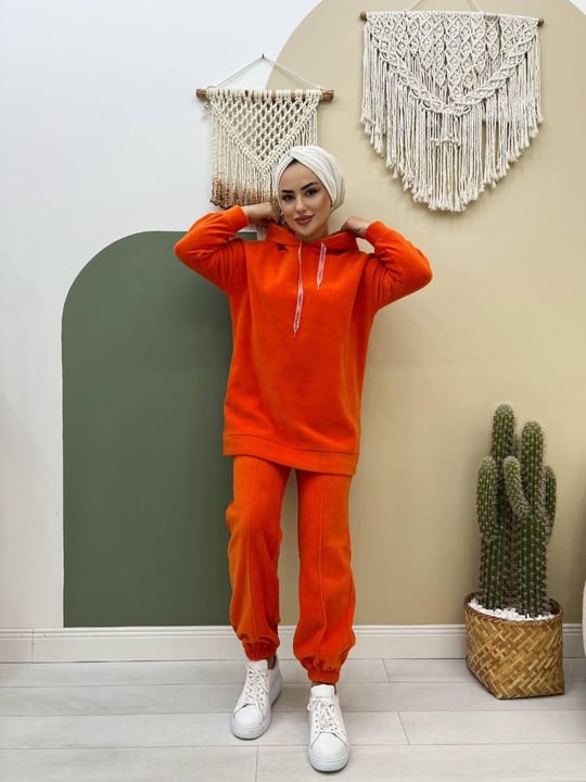 Women hoodie and pants set wholesale Orange color From Turkey