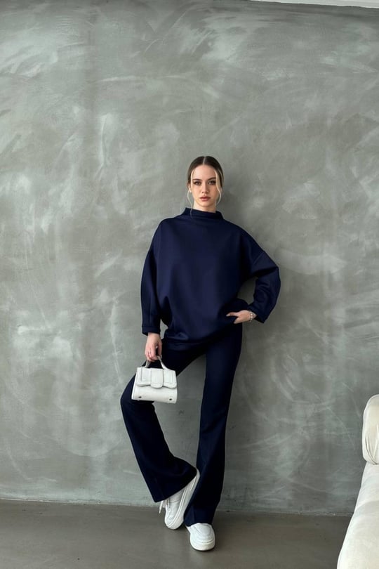Mock neck sweatshirt wholesale sales